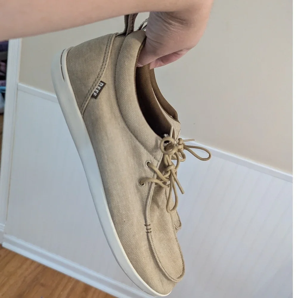 Reef canvas boat